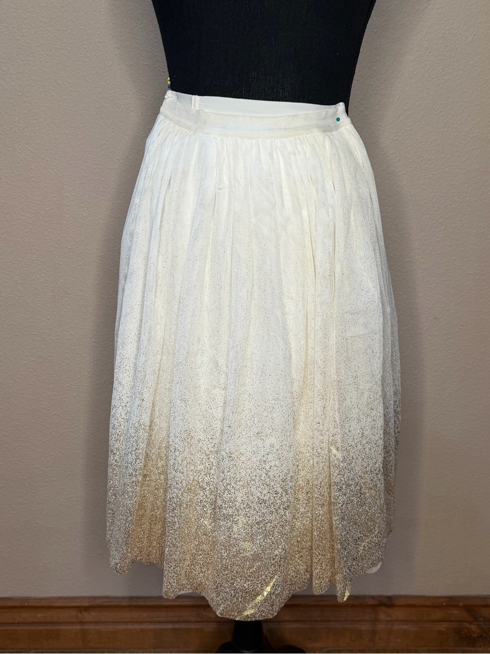 Ivory Midi Tulle Skirt with Gold Glitter Hem SZ XS - Picture 10 of 10